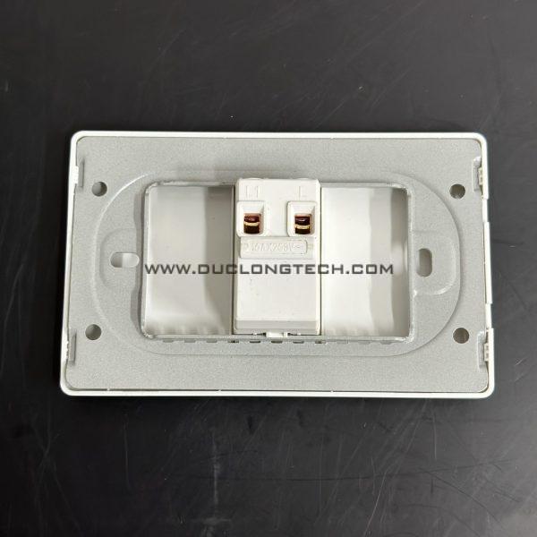 Công Tắc Điện Âm Tường Mặt Nhựa Màu Trắng A2W 1 A2W01AW05 1