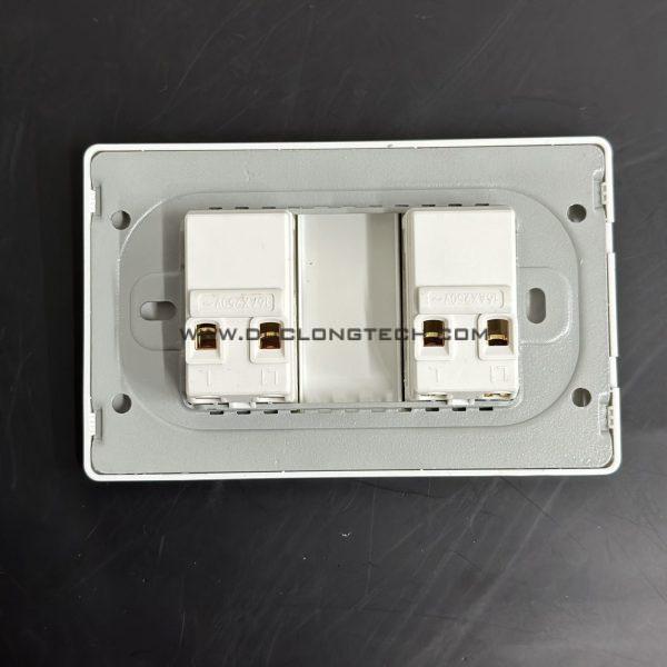 Công Tắc Điện Âm Tường Mặt Nhựa Màu Trắng A2W 3 A2W02AW05 1